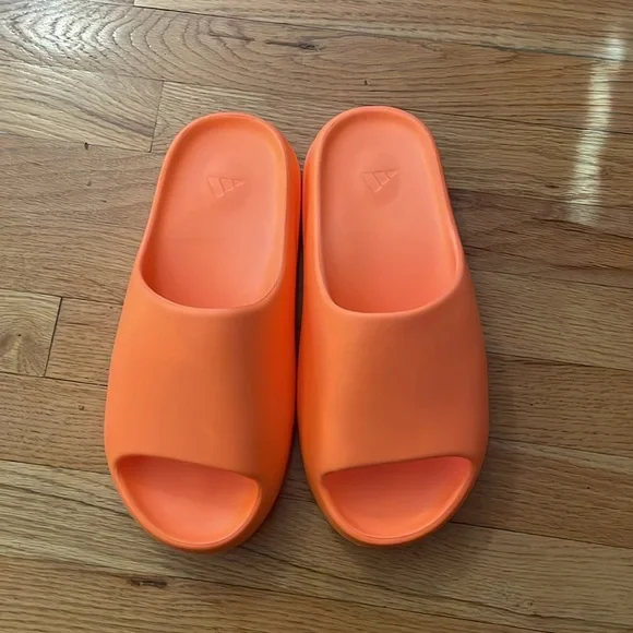 Adidas Yeezy Slide Enflame (Men’s 10) s-l400.jpg main image 3